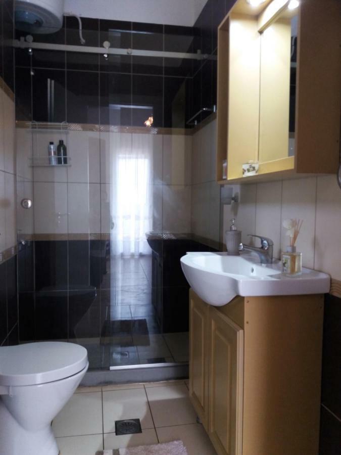 Lovely View Apartments Himarë Exterior foto