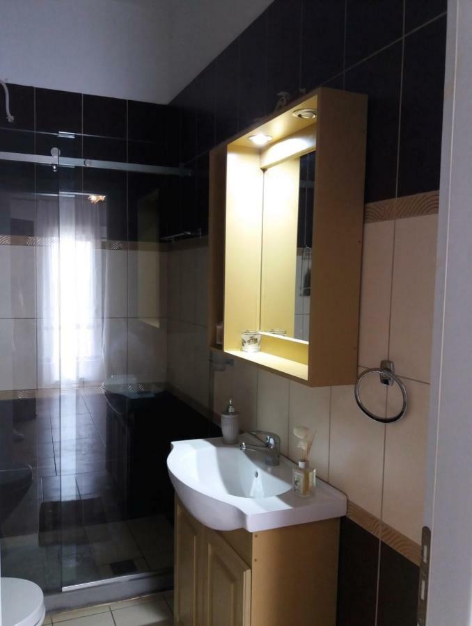 Lovely View Apartments Himarë Exterior foto